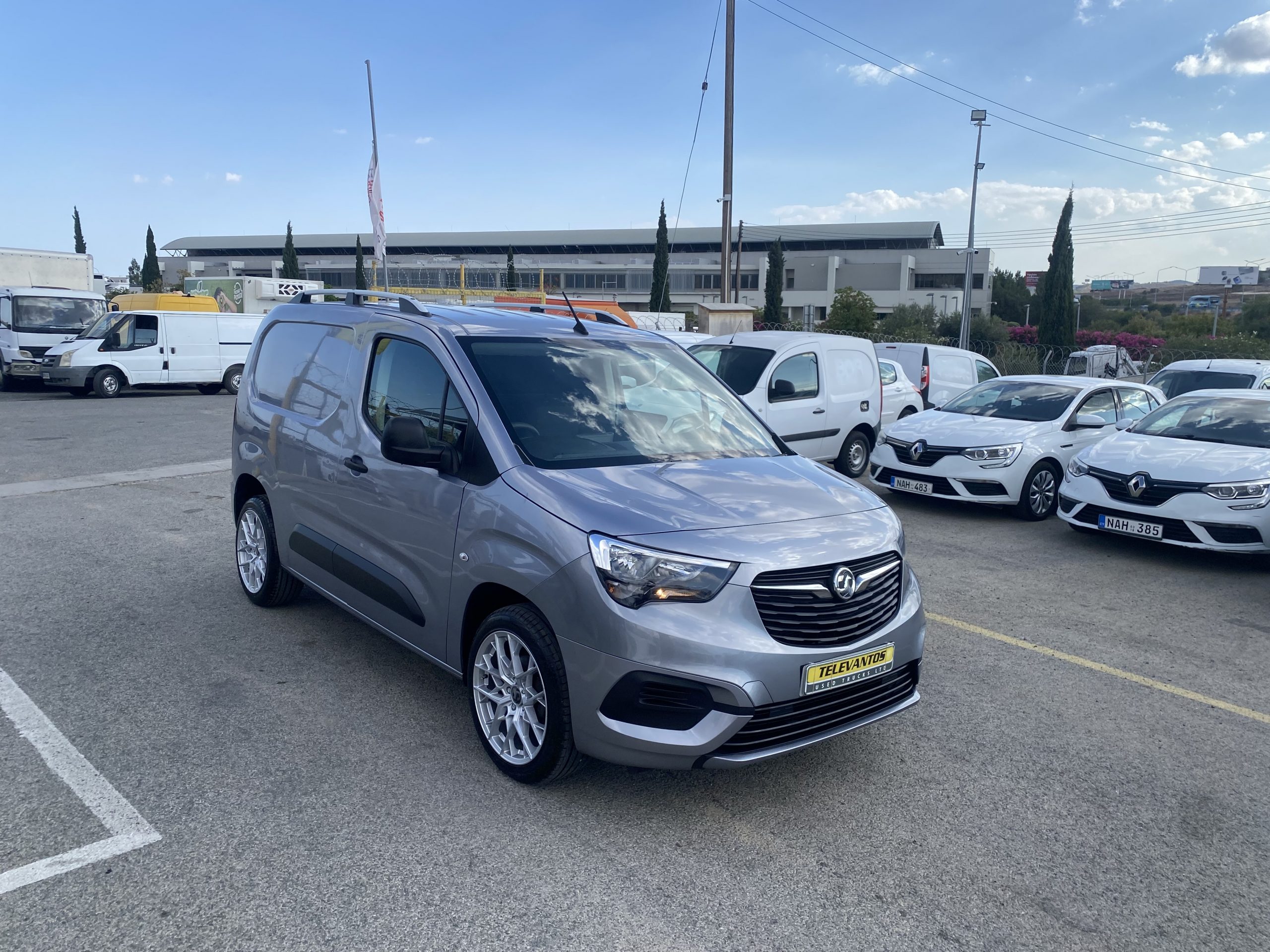 VAUXHALL COMBO 2000 SPORTIVE