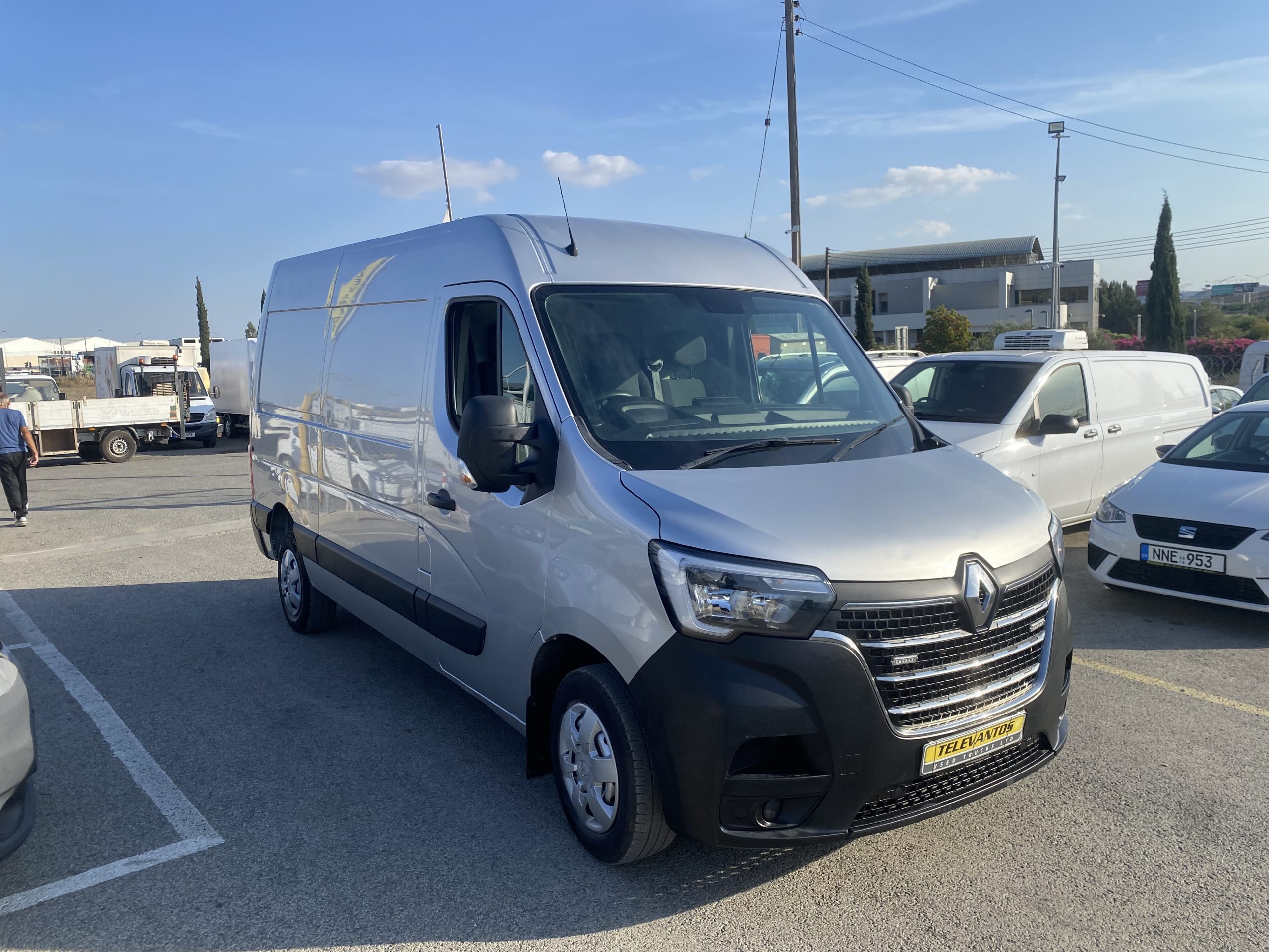 RENAULT MASTER BUSSINESS MWB