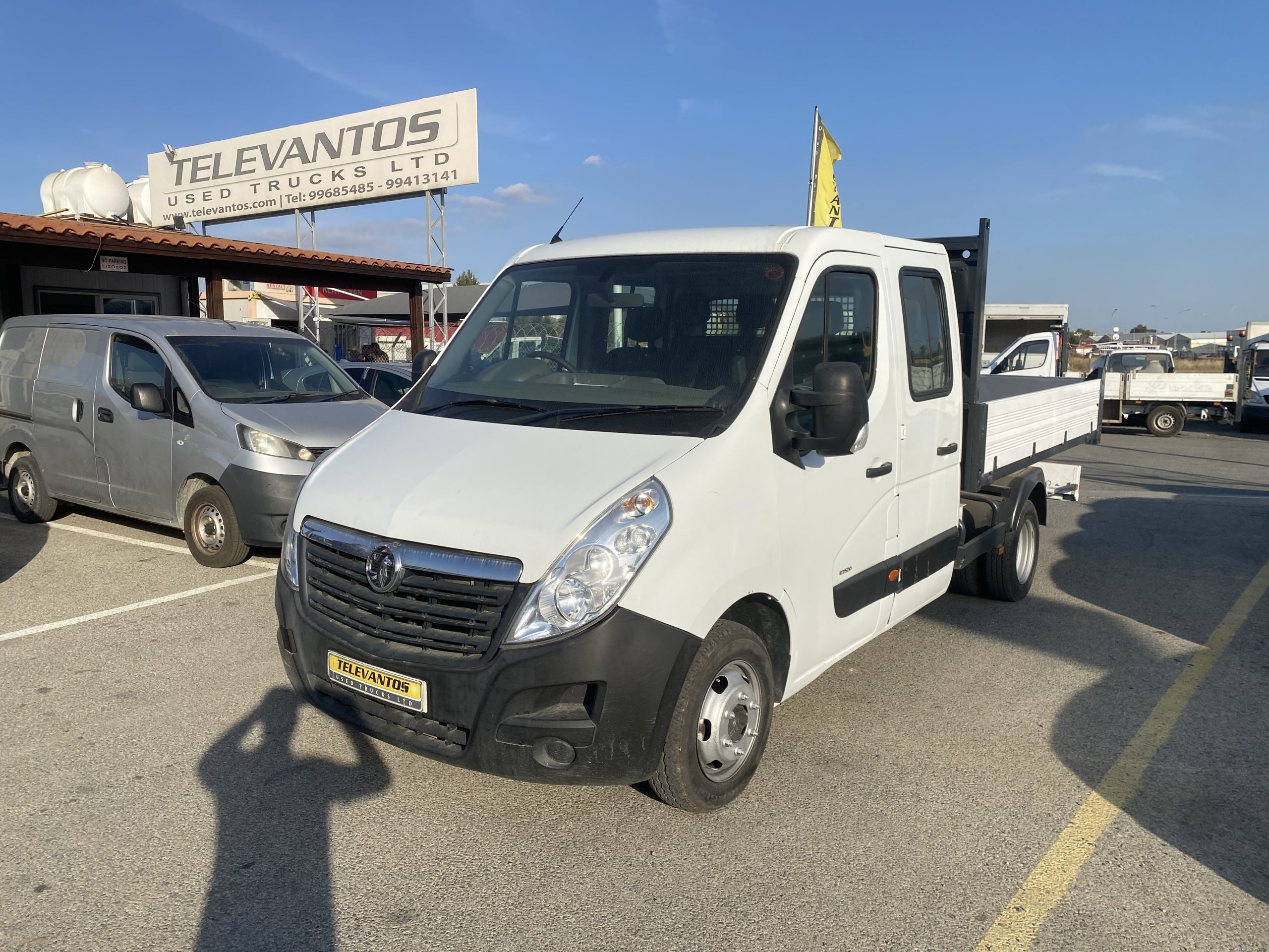 VAUXHALL MOVANO CREWCAB TIPPER
