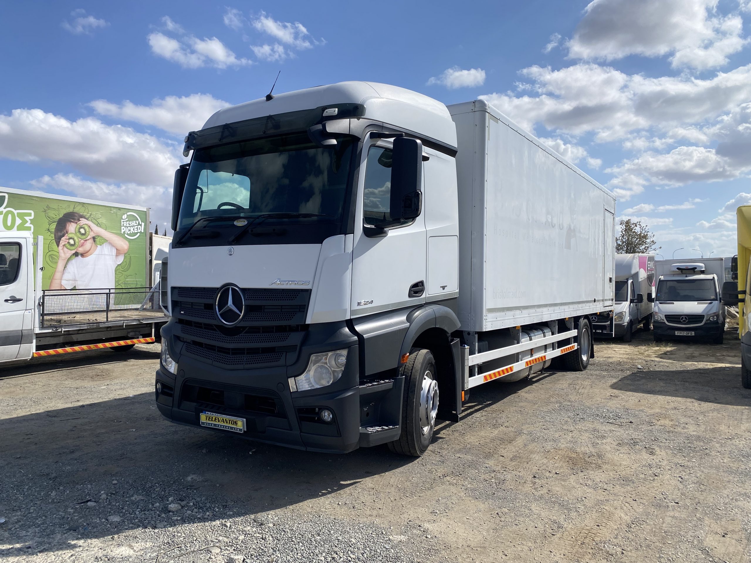 MERCEDES ACTORS 1824 BOX