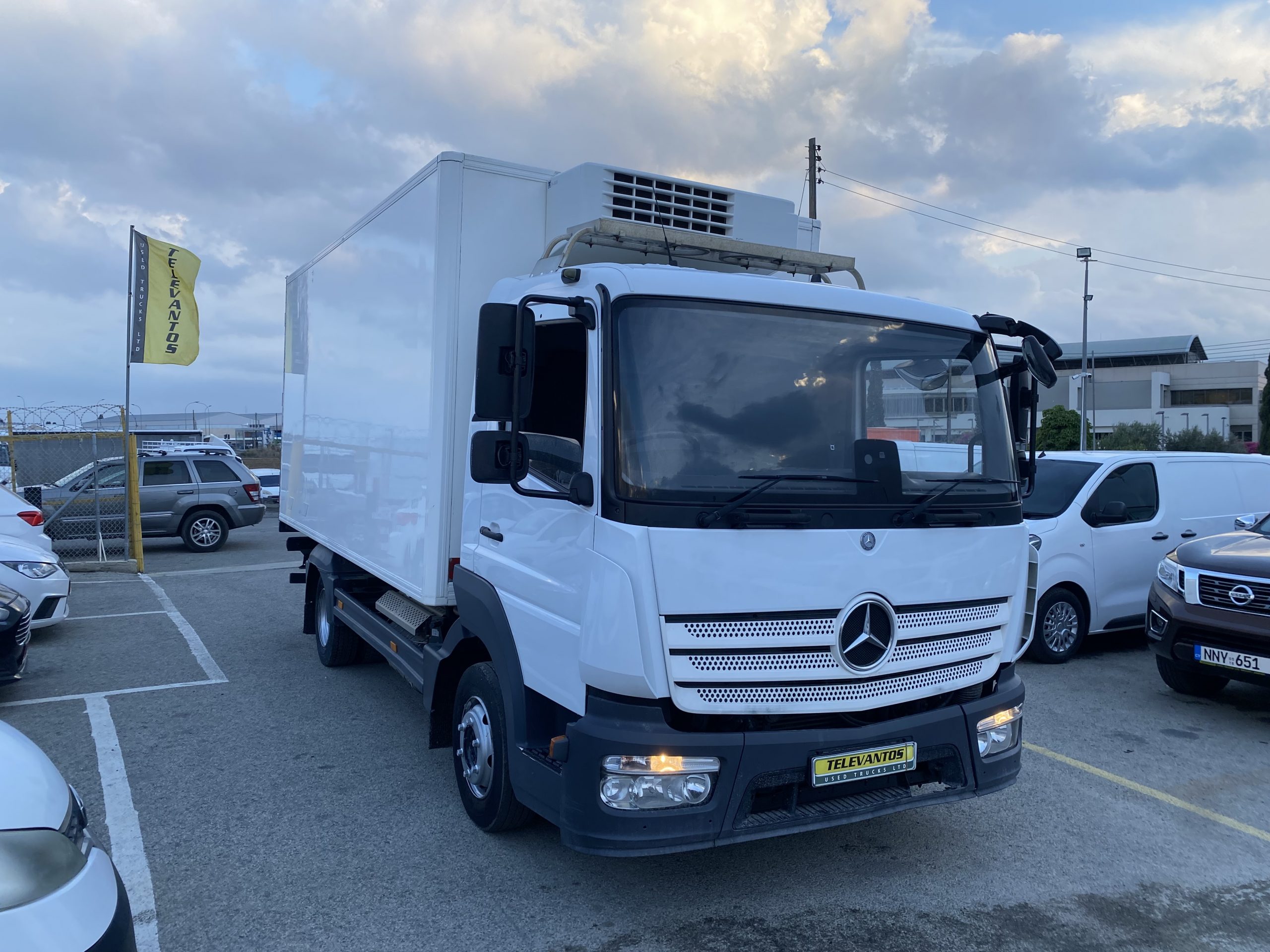 MERCEDES ATEGO 816 FREEZER BOX