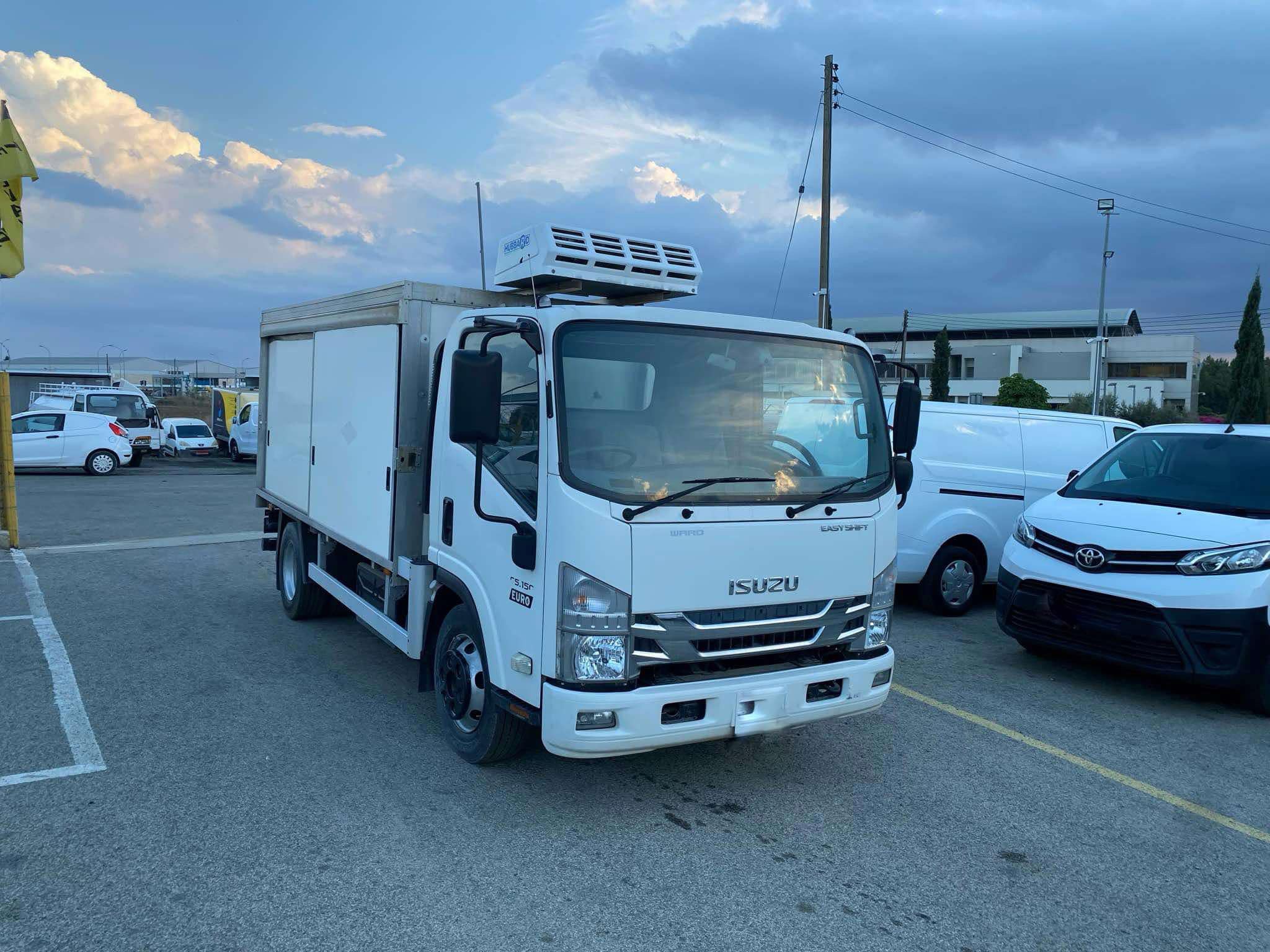 ISUZU N65.150 FRIDGE SLIDING BOX