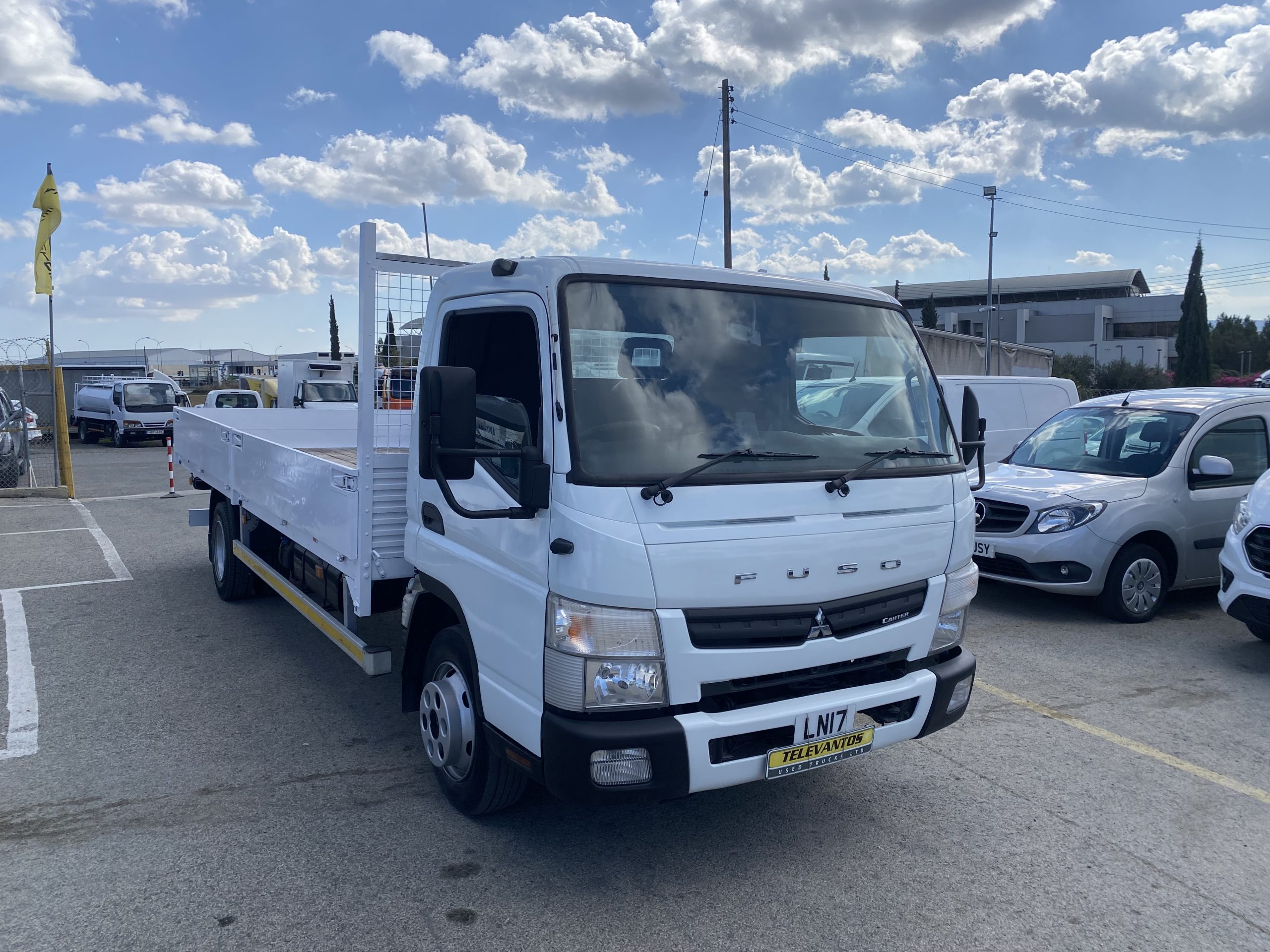 MITSUBISHI CANTER 7C15 DROPSIDER