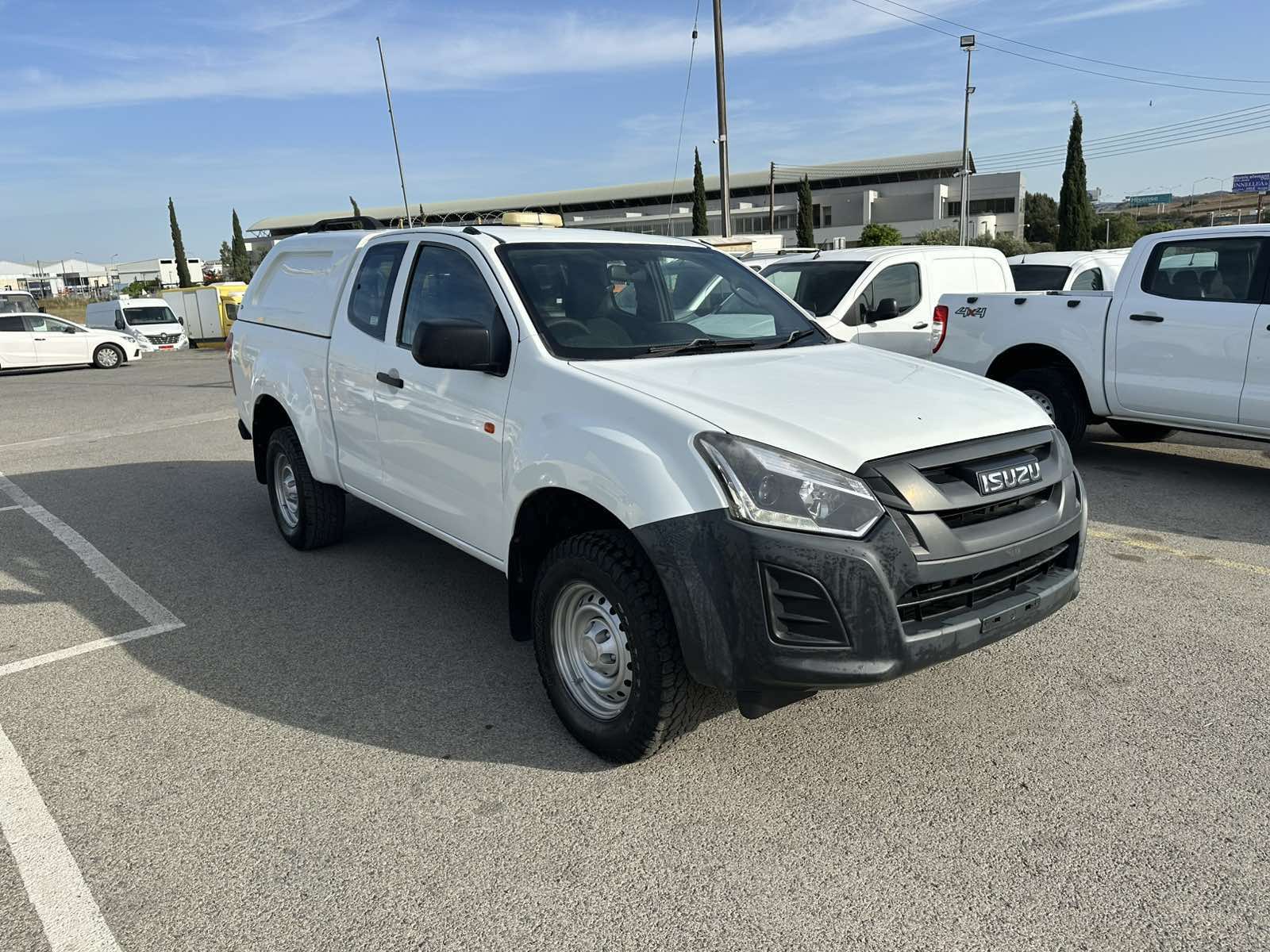 ISUZU D-MAX 4X4 EXTENDED CAB