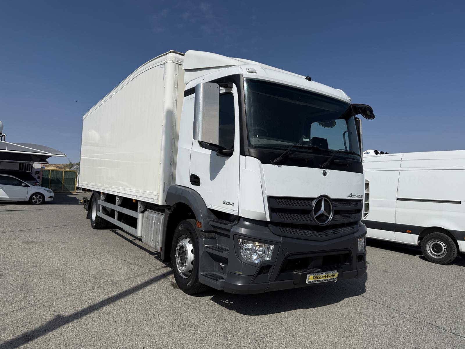 MERCEDES ACTORS 1824 BOX