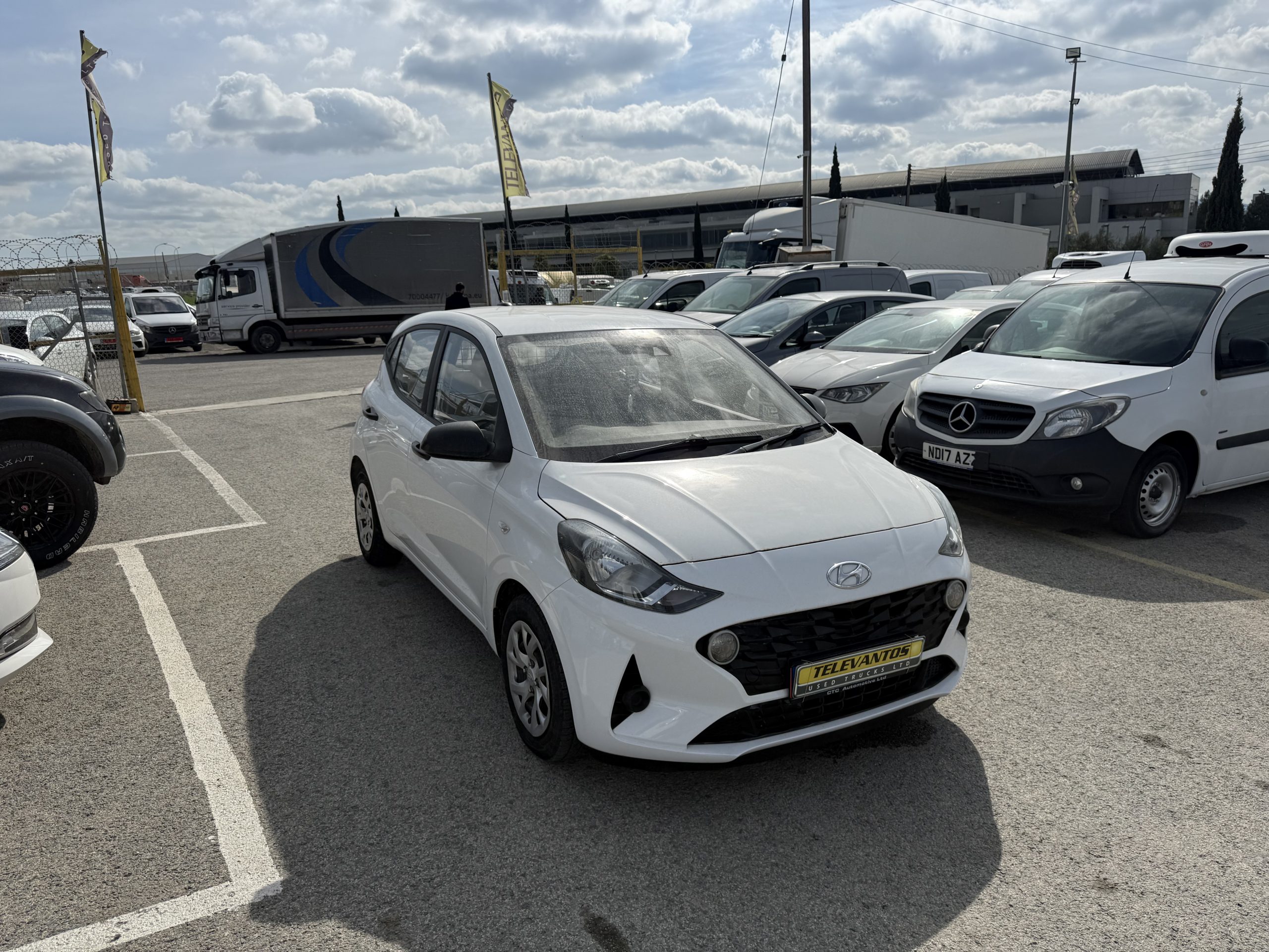 HYUNDAI I10
