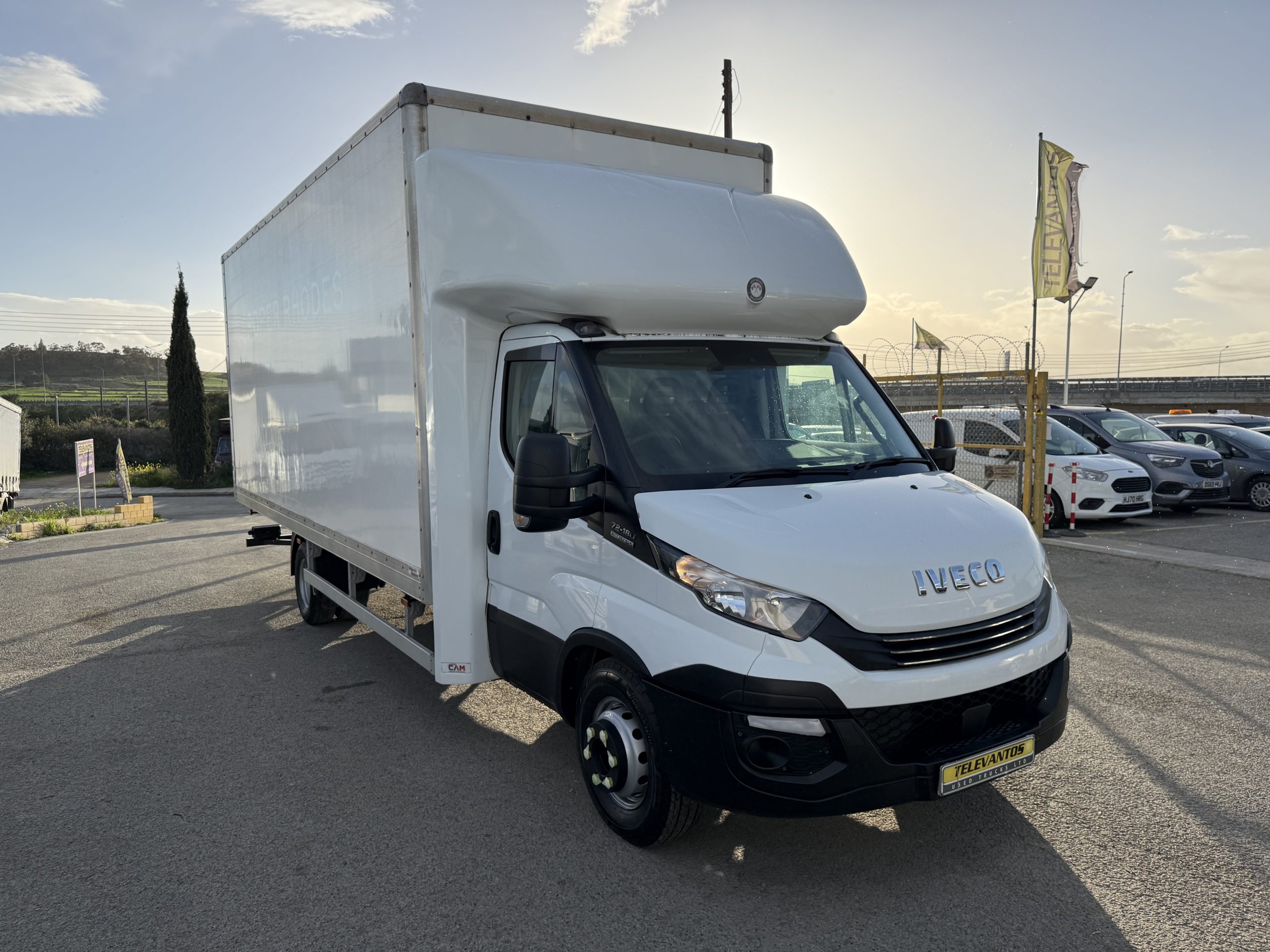 IVECO DAILY 70C18 BOX